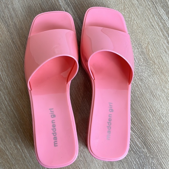 Madden Girl women’s Bubegum Pink Palacee Heeled Sandal. Size 9 - Picture 4 of 7